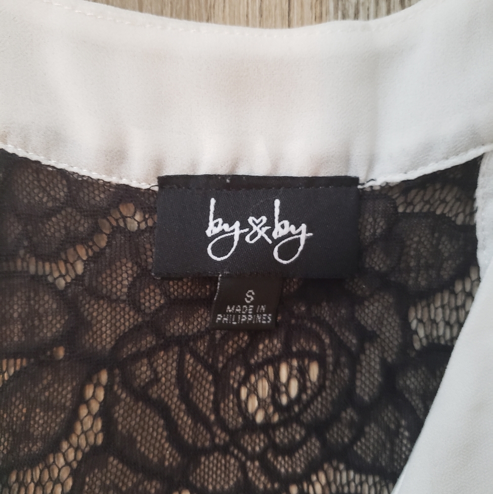 By & By Sleeveless Blouse - Picture 5 of 5